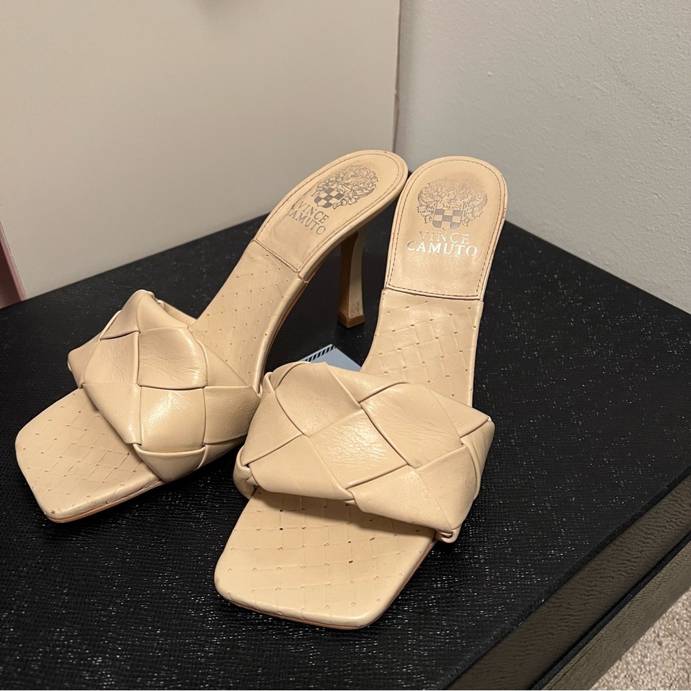 Vince Camuto Cream Heeled Sandals